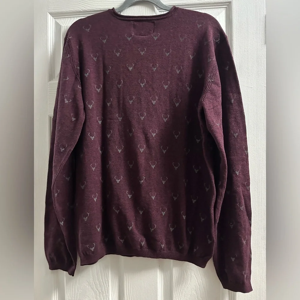 🆕 Heritage Report Collection Sweater Large